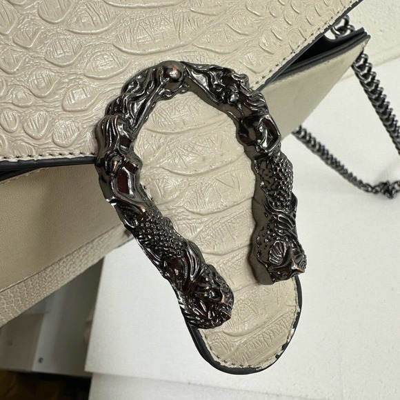 horsheshoe bucle snake print embossed beige handbag 10x7x3 Chain Purse - Picture 9 of 10